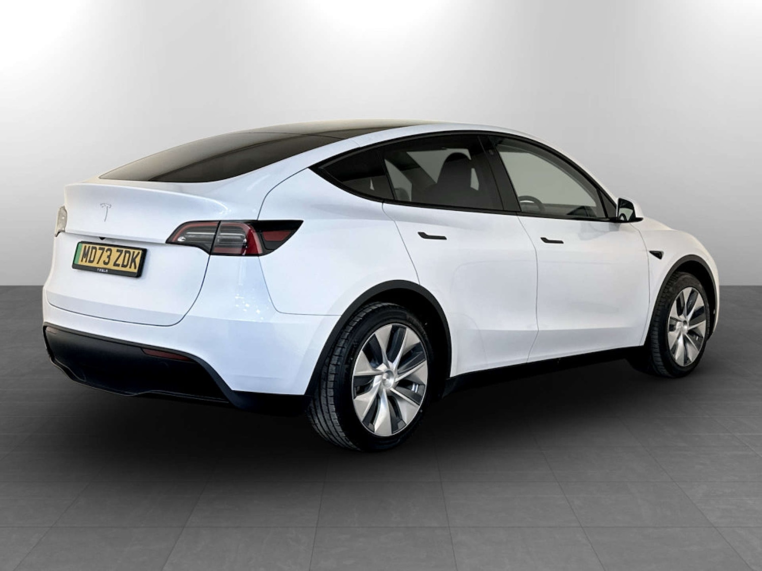 Used Tesla Model Y 2023 for sale - 77650513: Photo 10