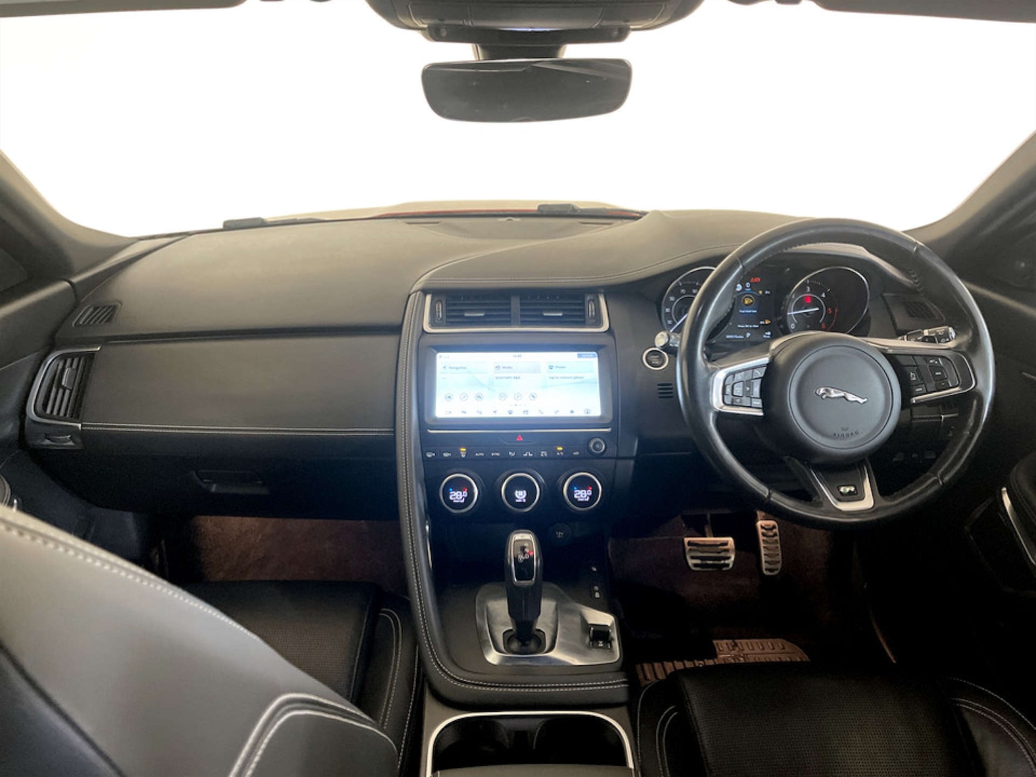 Used Jaguar E-Pace 2019 for sale - 77185016: Photo 3