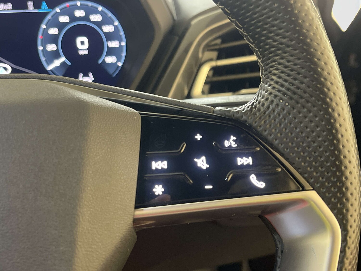 Used Audi Q4 e-tron 2022 for sale - 77934072: Photo 19