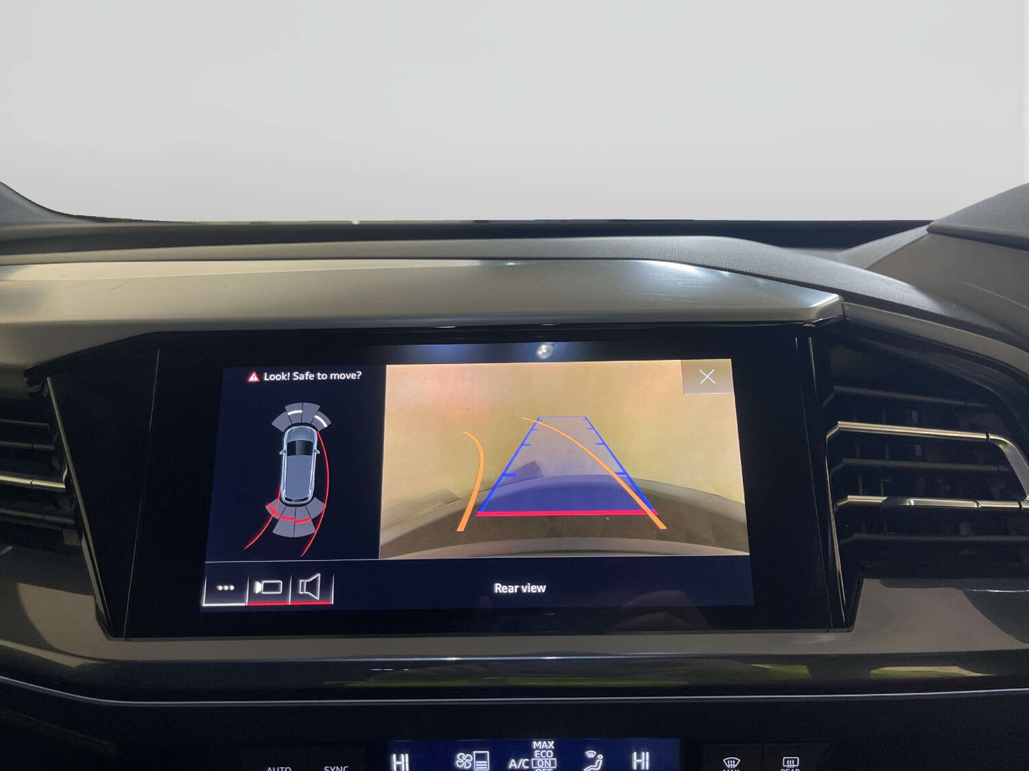 Used Audi Q4 e-tron 2022 for sale - 77934072: Photo 20