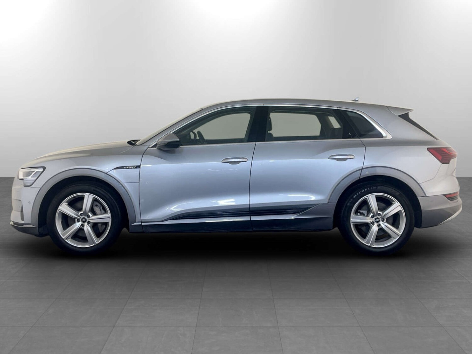 Used Audi e-tron 2021 for sale - 77364274: Photo 7