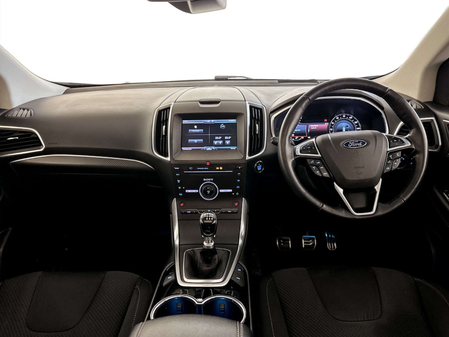 Used Ford Edge 2016 for sale - 77355546: Photo 2