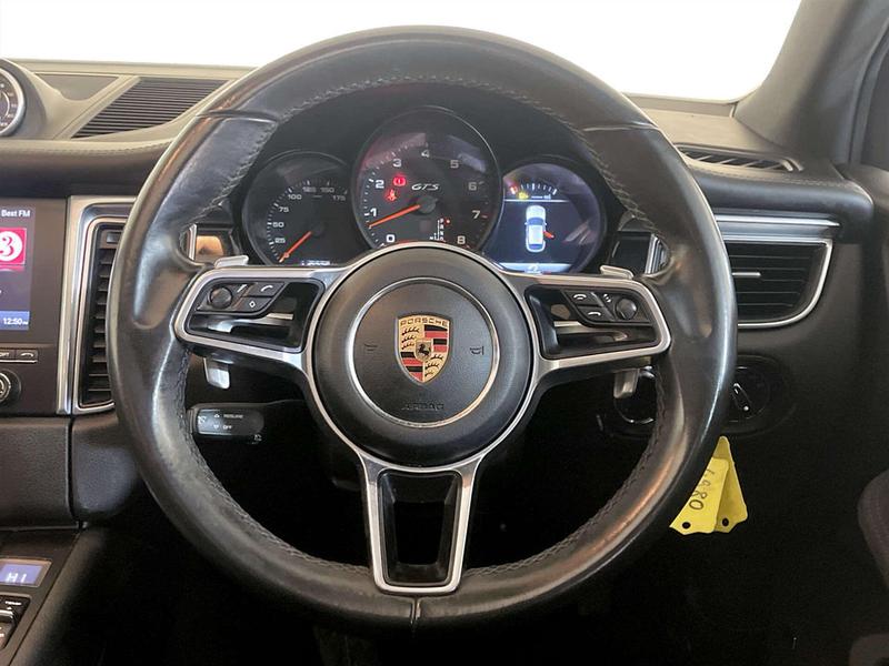 Used Porsche Macan 2018 for sale - 77128138: Photo 16
