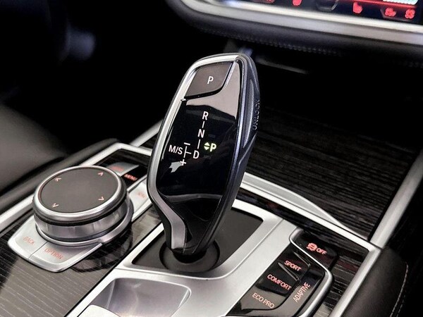 Used BMW 7 Series 2019 for sale - 75711944: Photo 30