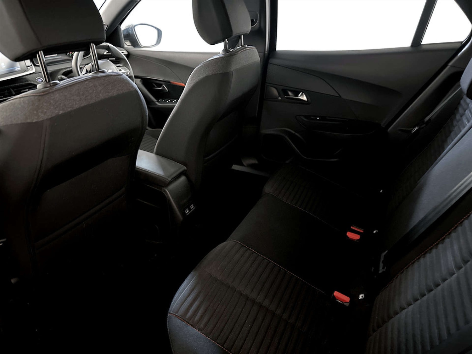 Used Peugeot 2008 2023 for sale - 77380635: Photo 14