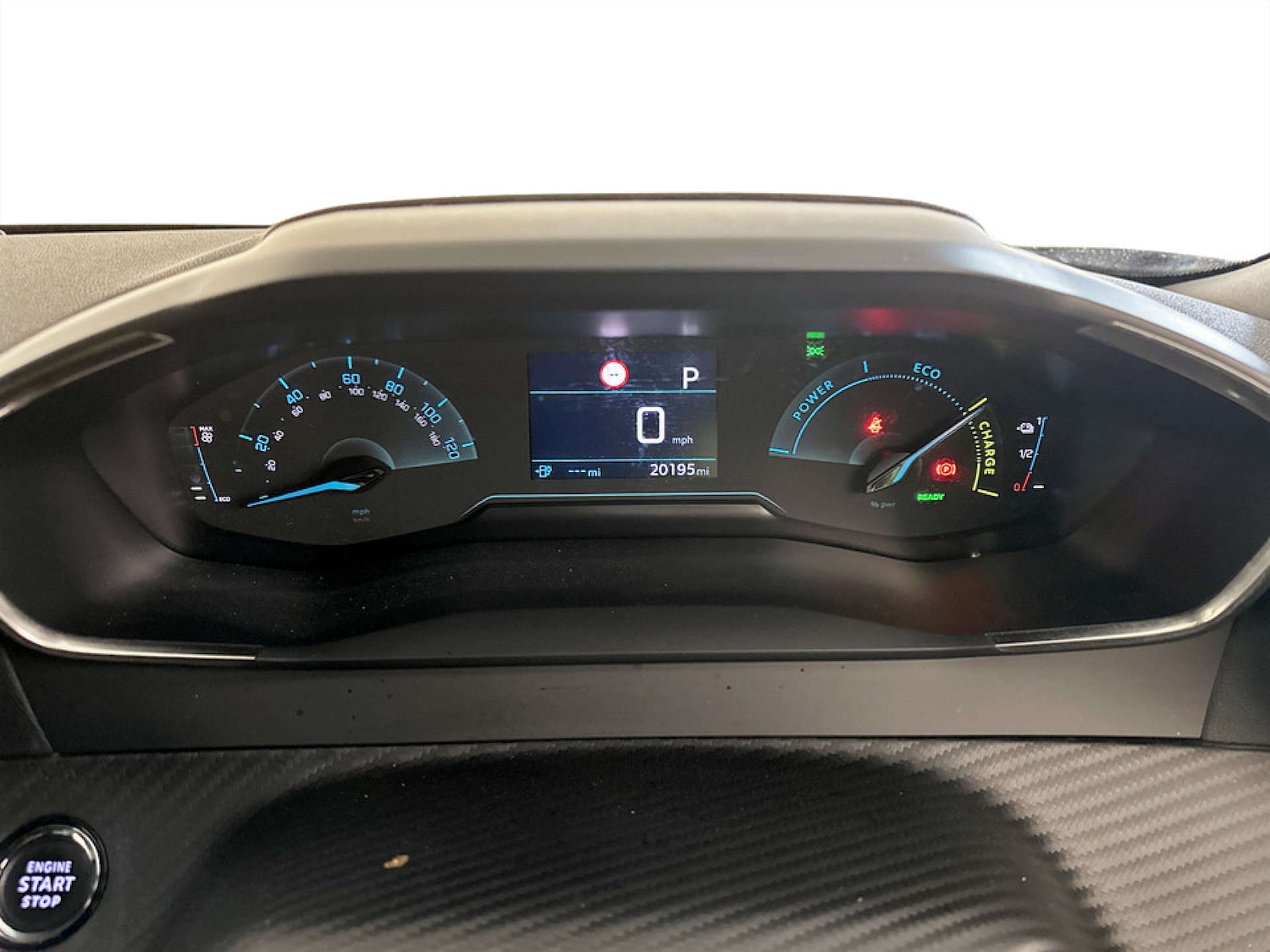 Used Peugeot 2008 2023 for sale - 77380635: Photo 18