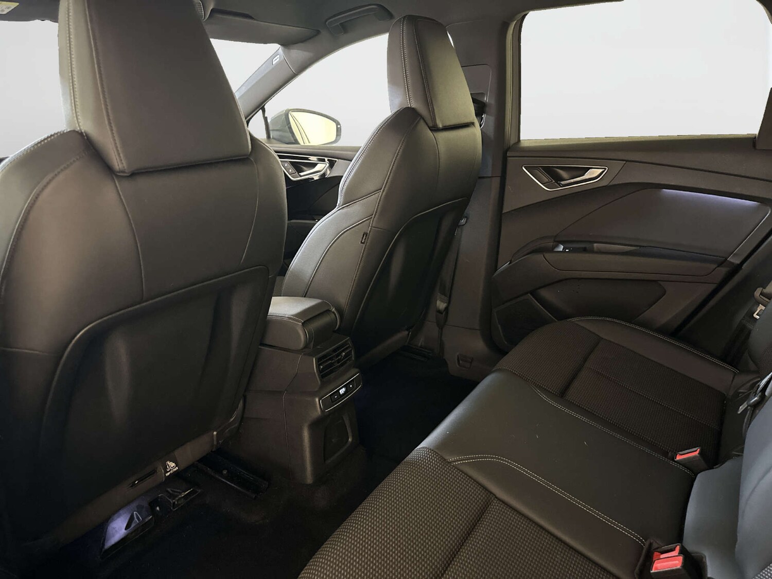 Used Audi Q4 e-tron 2022 for sale - 78031044: Photo 14