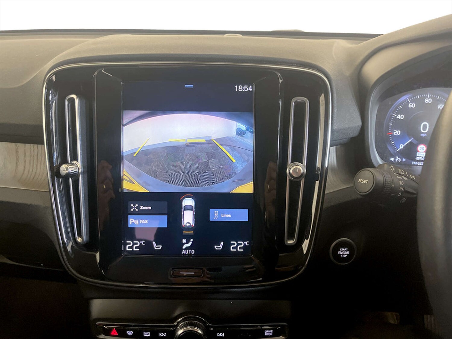 Used Volvo XC40 2020 for sale - 77385494: Photo 22