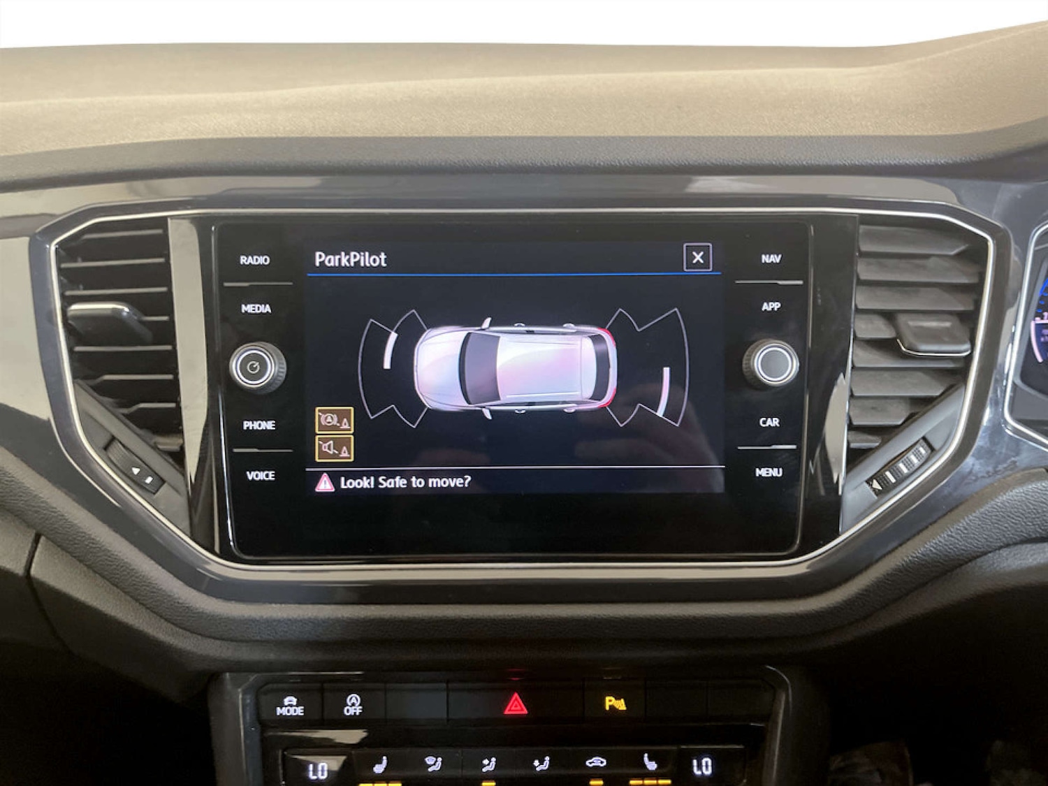 Used Volkswagen T-Roc 2020 for sale - 77227815: Photo 20