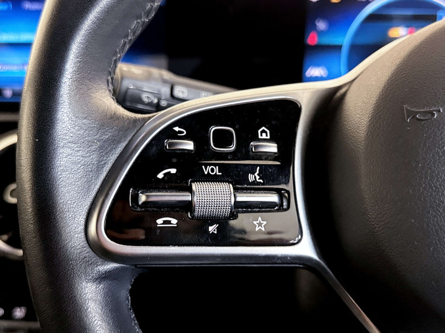 Used Mercedes-Benz A-Class 2019 for sale - 77422860: Photo 17