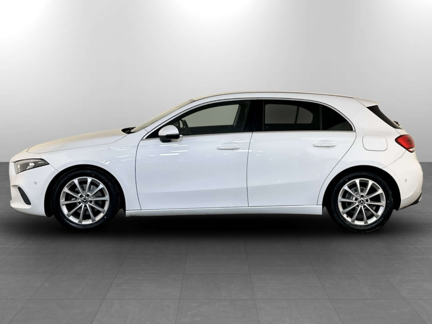 Used Mercedes-Benz A-Class 2019 for sale - 77422860: Photo 7