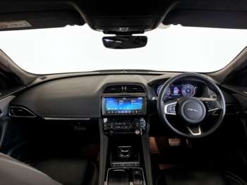 Used Jaguar F-Pace 2020 for sale - 74437515: Photo