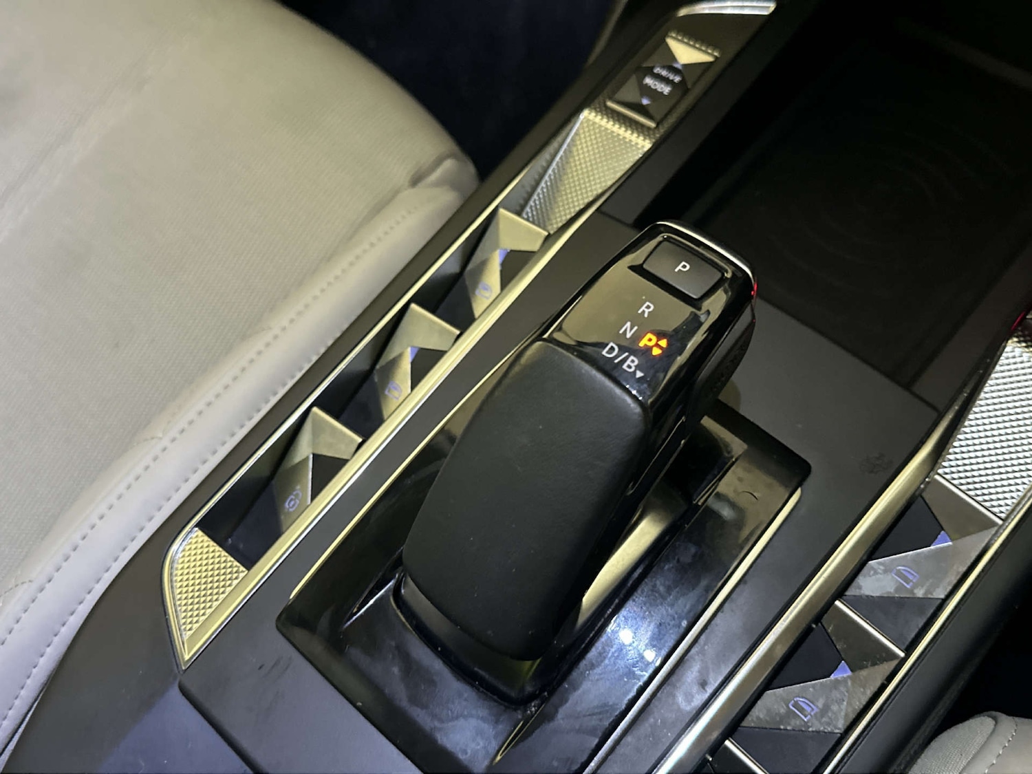 Used DS Automobiles DS 3 2020 for sale - 78027728: Photo 26