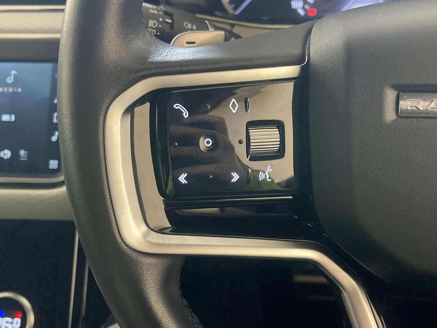 Used Land Rover Range Rover Evoque 2022 for sale - 78027742: Photo 17