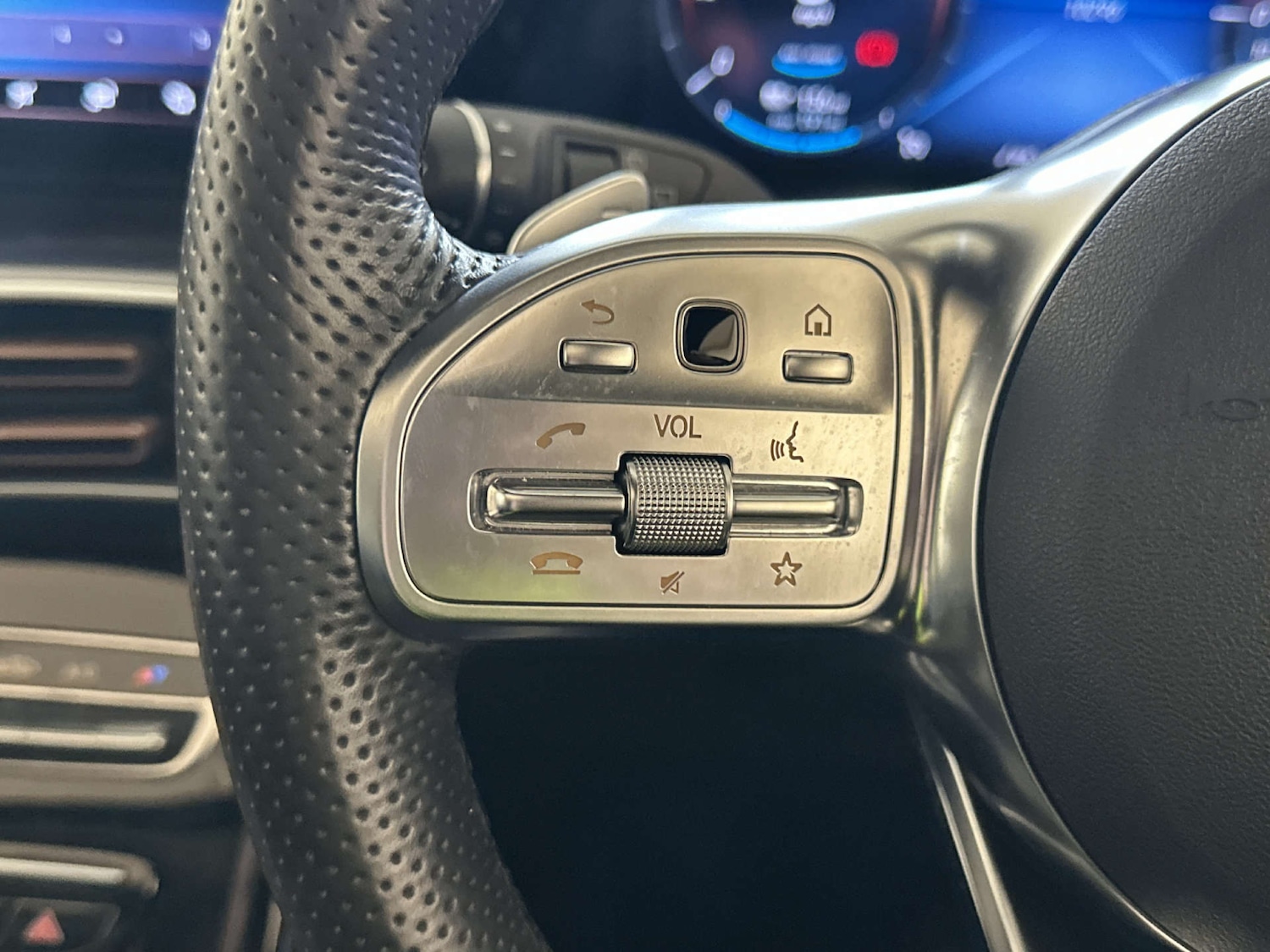 Used Mercedes-Benz EQC 2021 for sale - 77821692: Photo 18