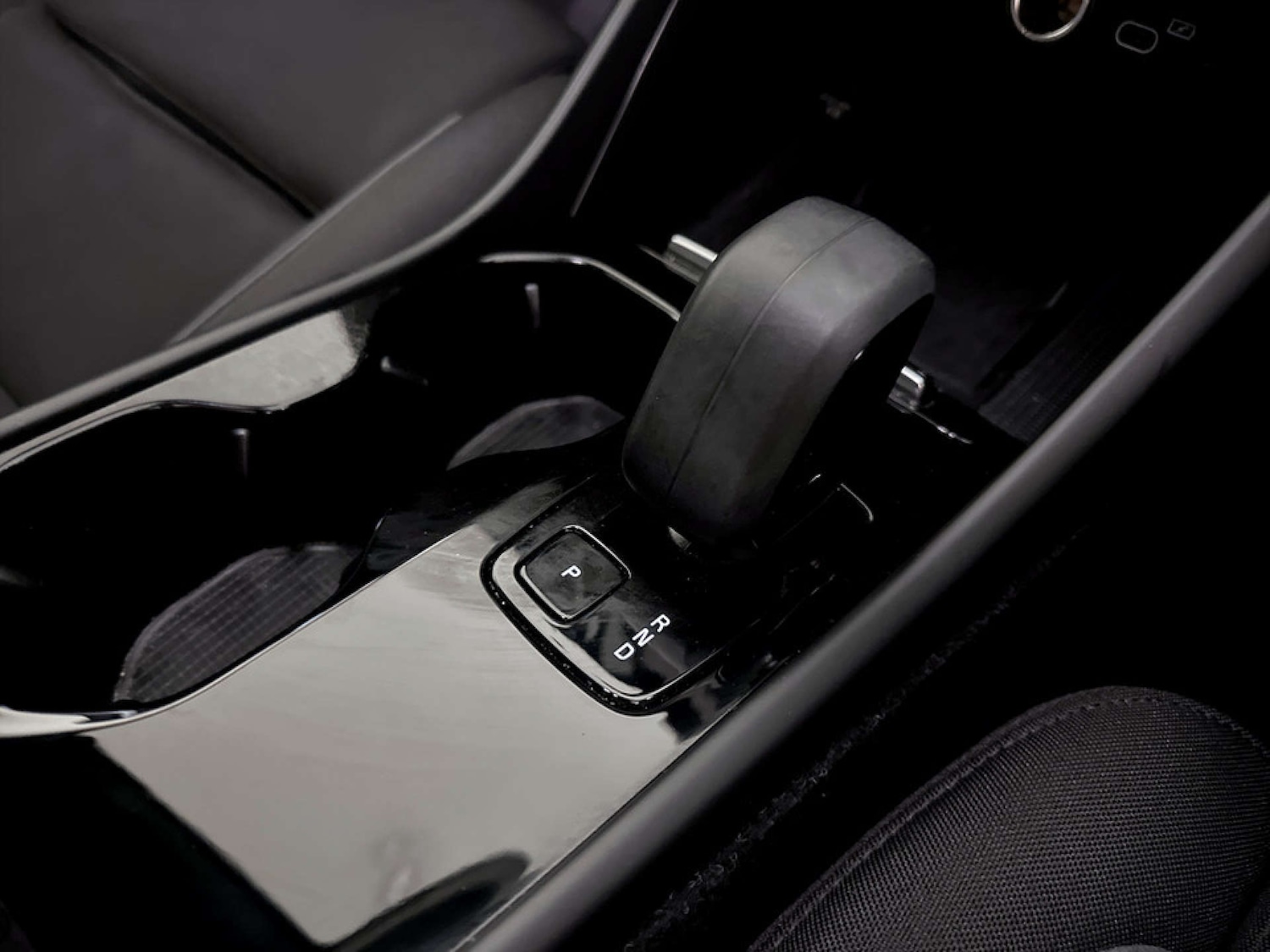 Used Volvo XC40 2022 for sale - 77185087: Photo 27