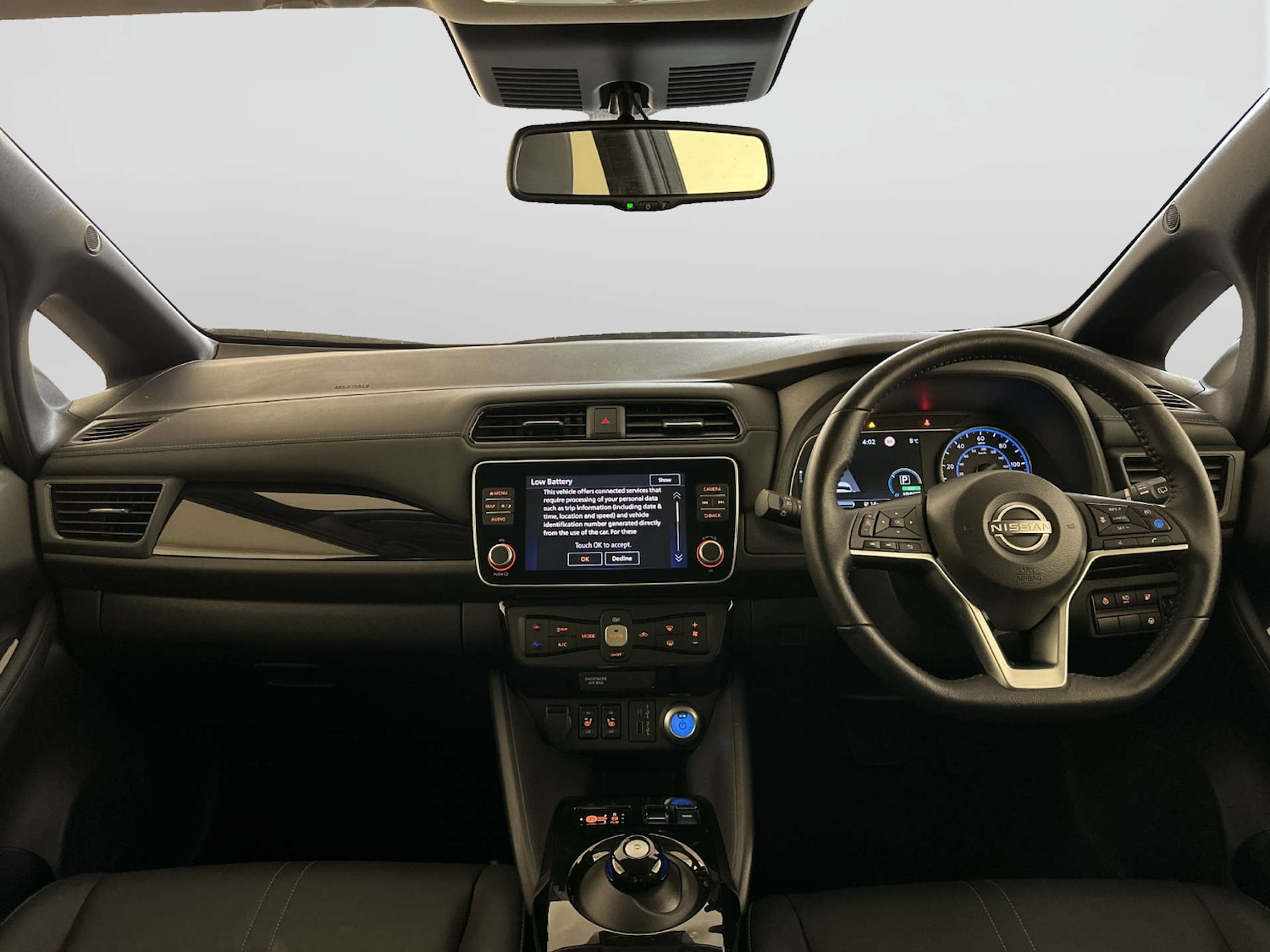 Used Nissan Leaf 2024 for sale - 77880500: Photo 3