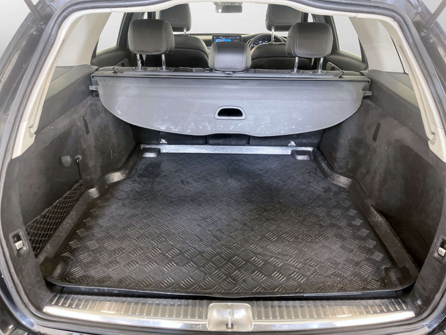 Used Mercedes-Benz C Class 2020 for sale - 77342906: Photo 13