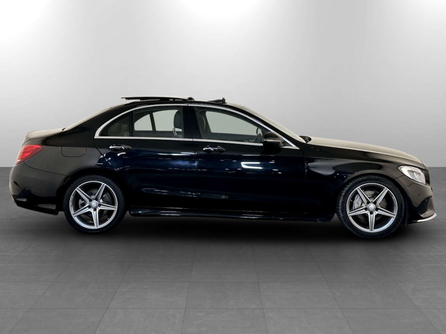 Used Mercedes-Benz C Class 2016 for sale - 77185080: Photo 11