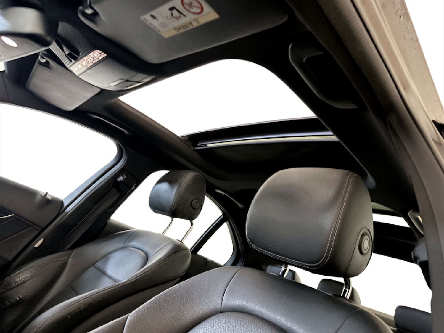 Used Mercedes-Benz C Class 2016 for sale - 77185080: Photo 13