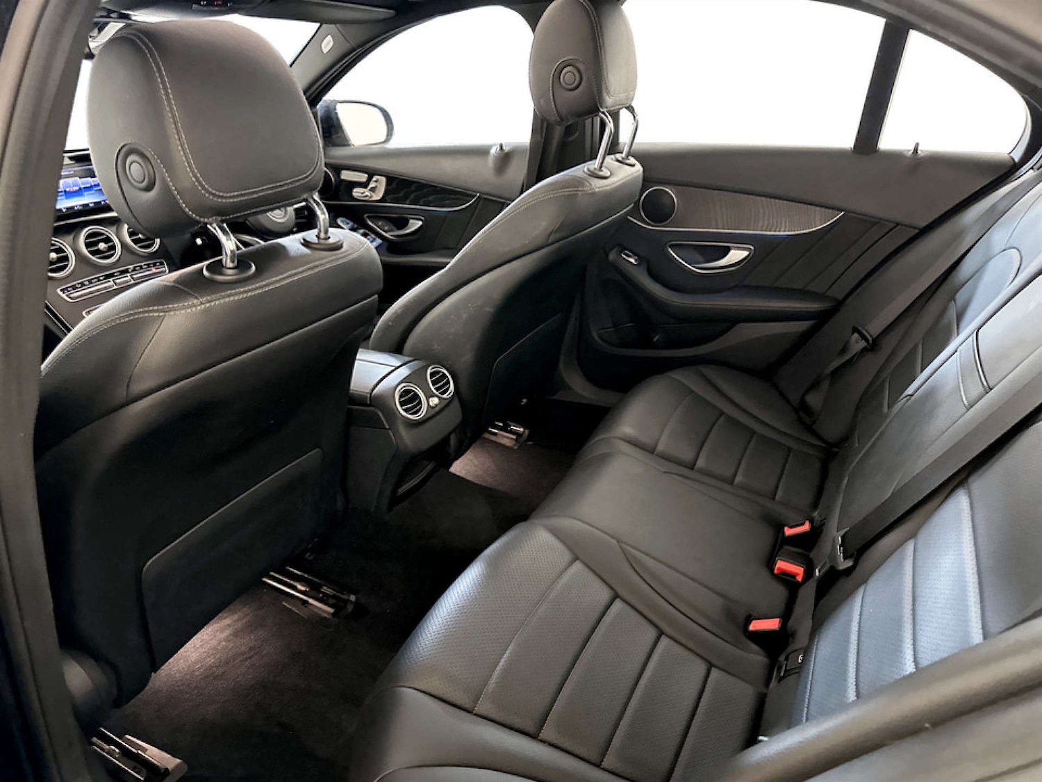 Used Mercedes-Benz C Class 2016 for sale - 77185080: Photo 15