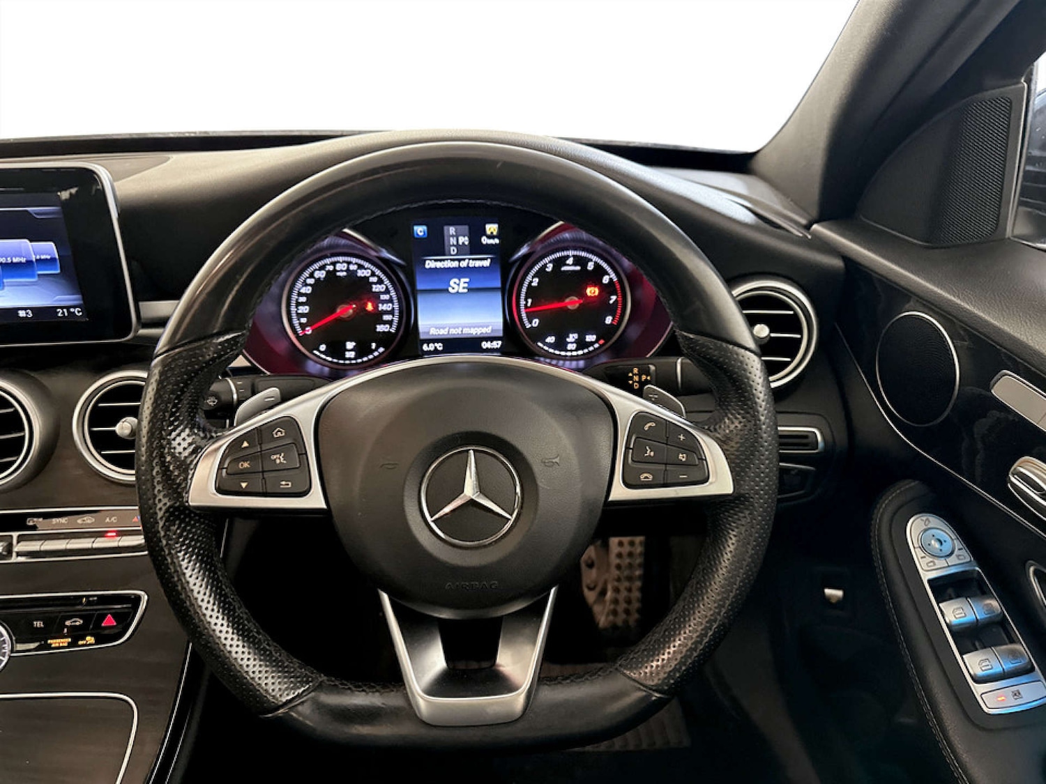 Used Mercedes-Benz C Class 2016 for sale - 77185080: Photo 18