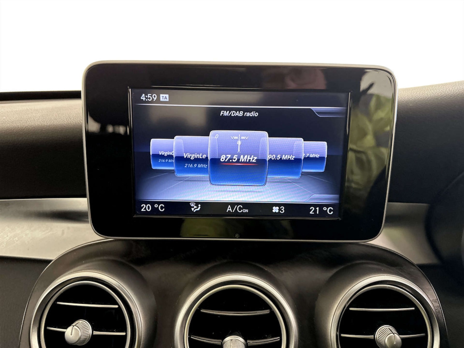 Used Mercedes-Benz C Class 2016 for sale - 77185080: Photo 23