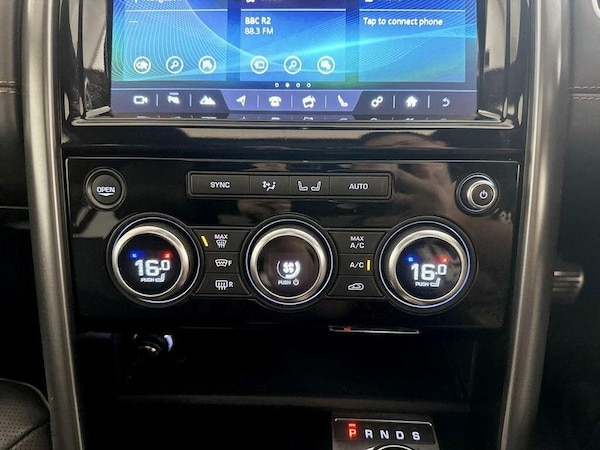 Used Land Rover Discovery 2018 for sale - 76190488: Photo 26