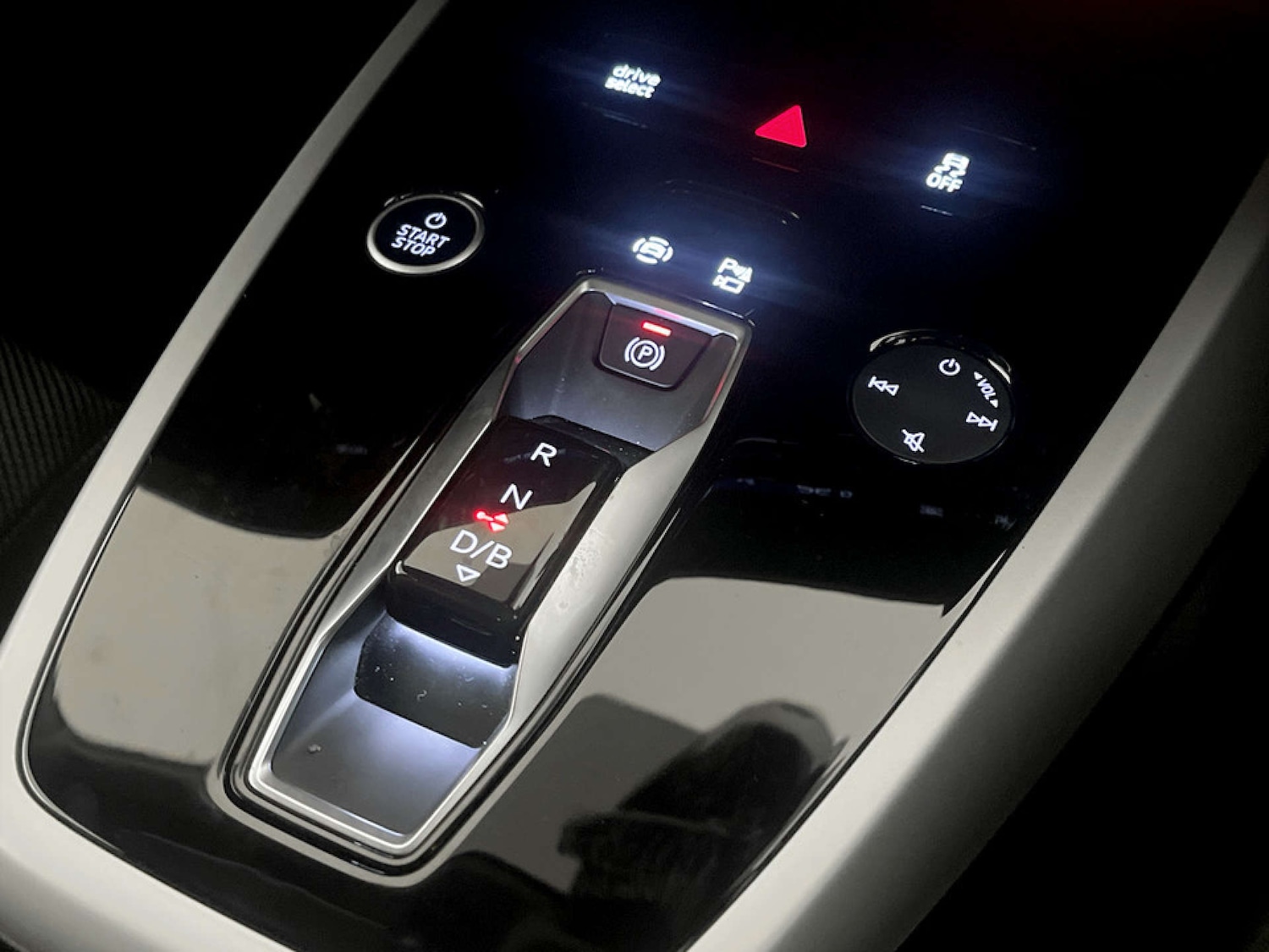 Used Audi Q4 e-tron 2023 for sale - 77643156: Photo 25