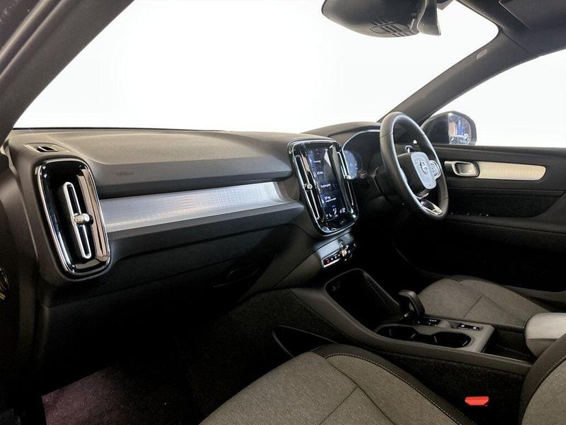 Used Volvo XC40 2023 for sale - 76006252: Photo 12
