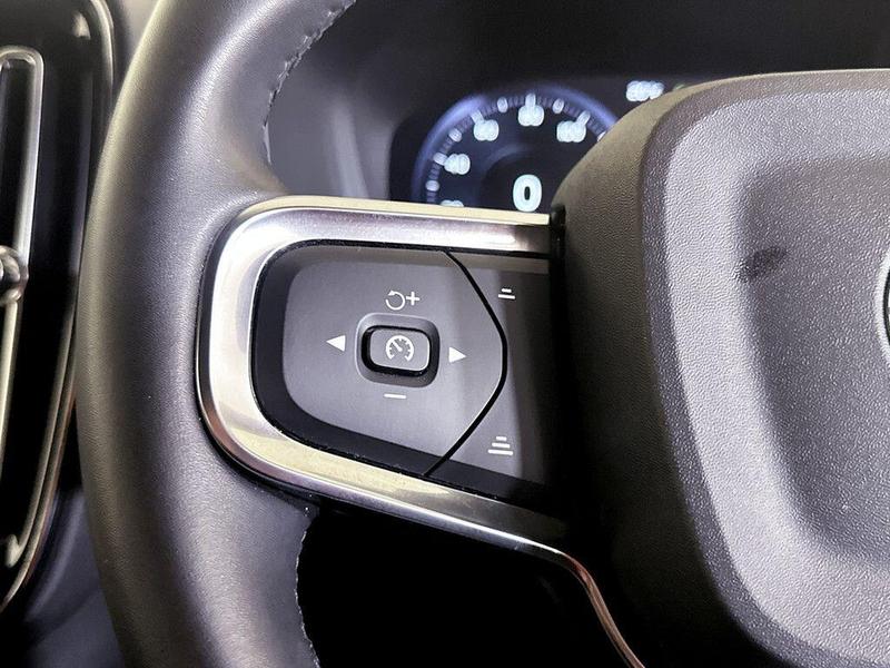 Used Volvo XC40 2023 for sale - 76006252: Photo 18