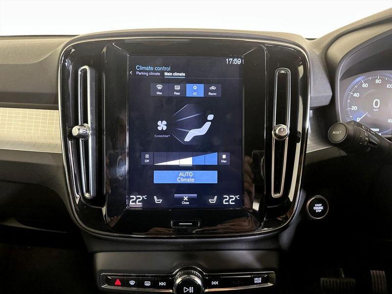Used Volvo XC40 2023 for sale - 76006252: Photo 24
