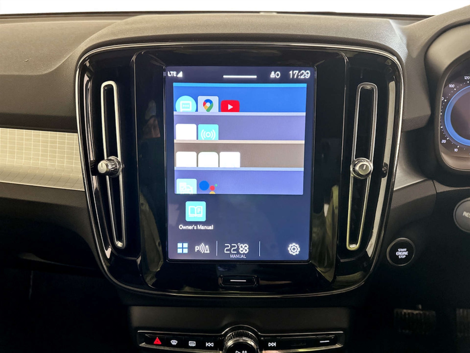 Used Volvo XC40 2022 for sale - 77276703: Photo 20