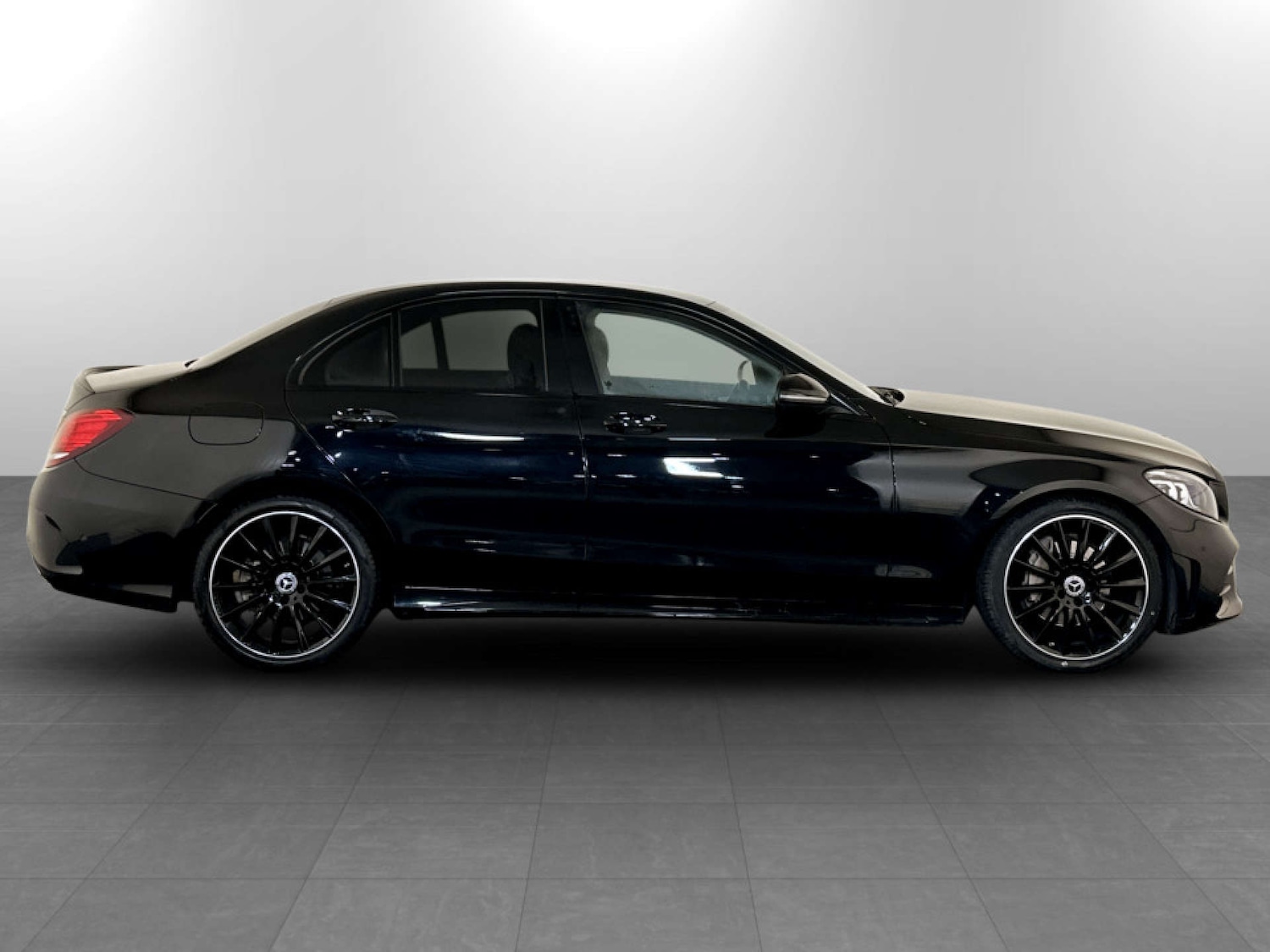 Used Mercedes-Benz C Class 2020 for sale - 77681221: Photo 11