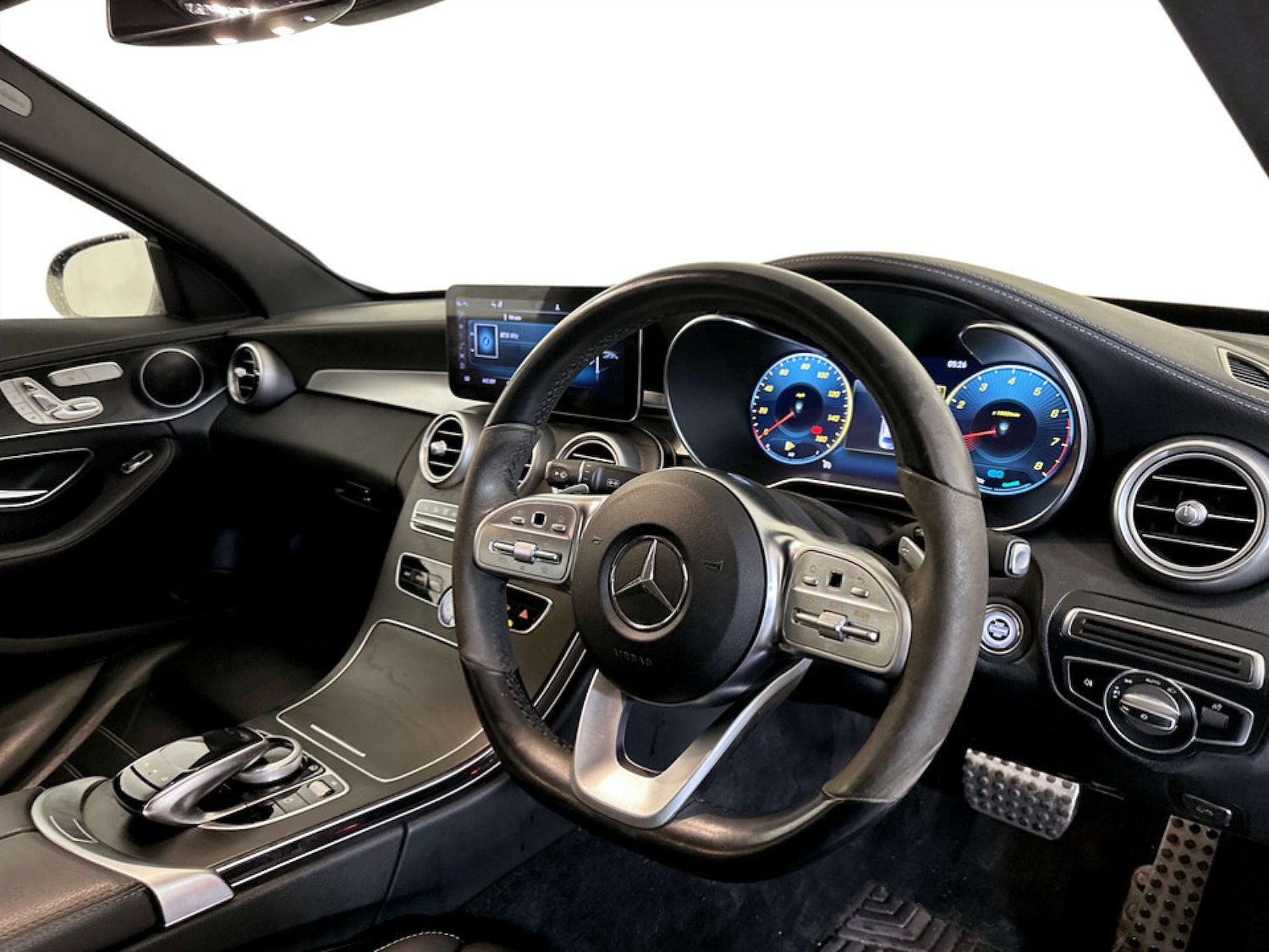 Used Mercedes-Benz C Class 2020 for sale - 77681221: Photo 15