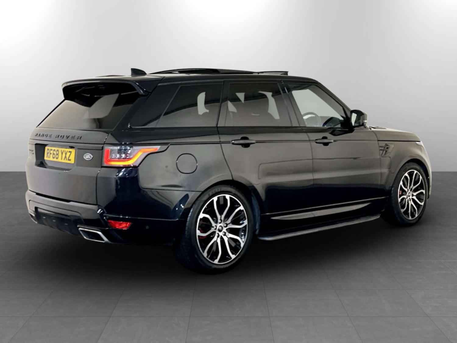 Used Land Rover Range Rover Sport 2019 for sale - 77693776: Photo 10