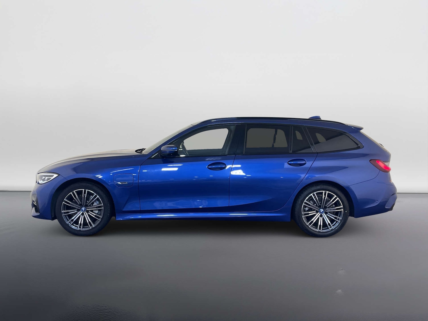 Used BMW 3 Series 2022 for sale - 77877327: Photo 7