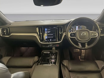 Used Volvo V60 2021 for sale - 79058510: Photo