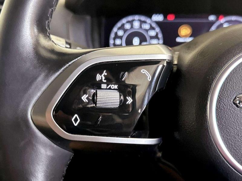 Used Jaguar XE 2020 for sale - 76797153: Photo 17