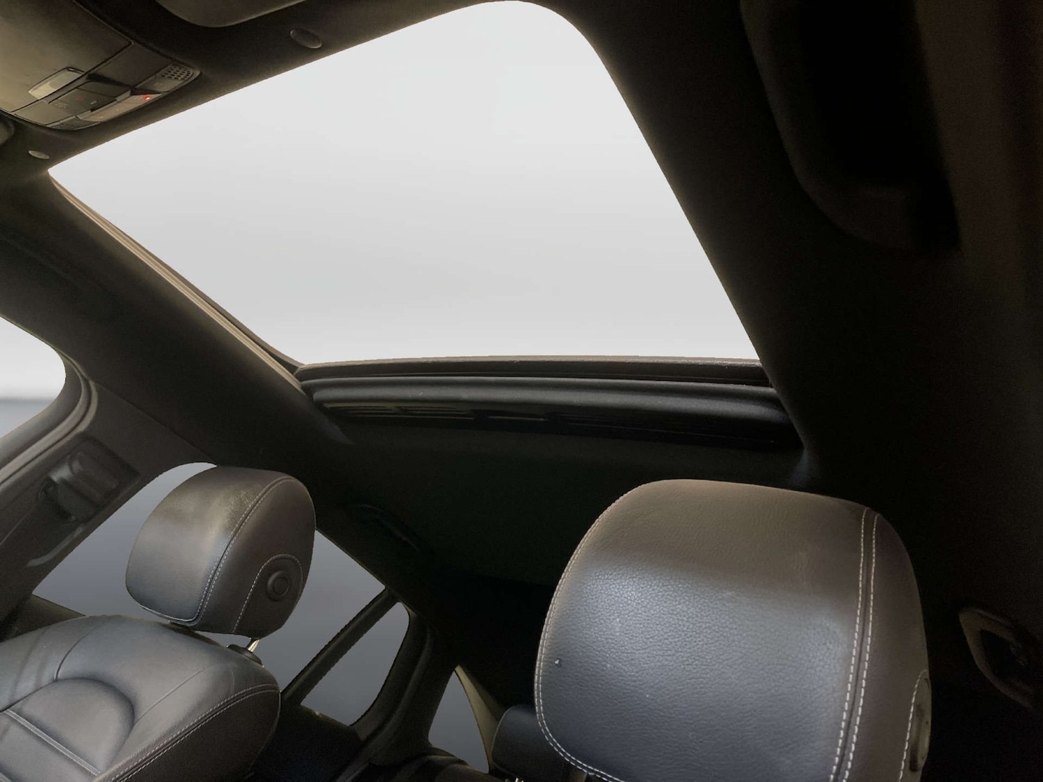 Used Mercedes-Benz EQC 2021 for sale - 78016536: Photo 14