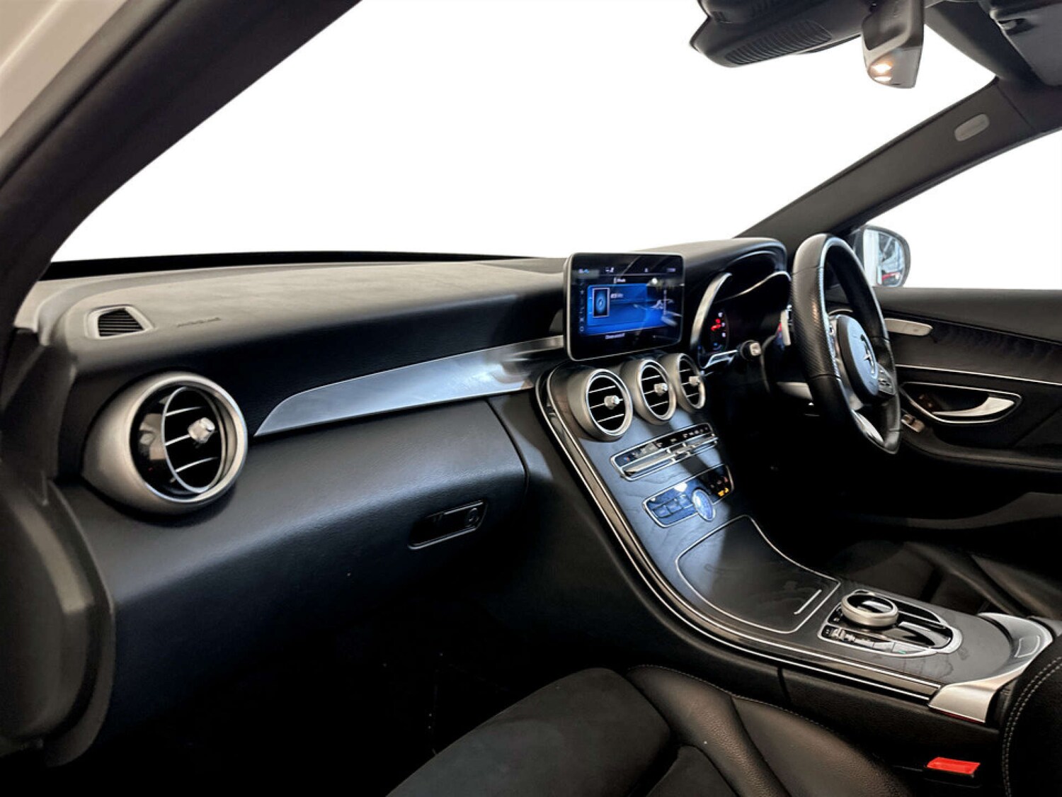 Used Mercedes-Benz C Class 2018 for sale - 77506934: Photo 12