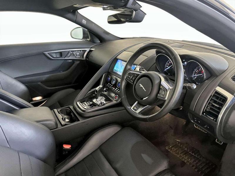 Used Jaguar F-Type 2020 for sale - 76308874: Photo 16