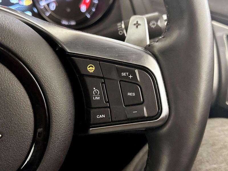 Used Jaguar F-Type 2020 for sale - 76308874: Photo 20