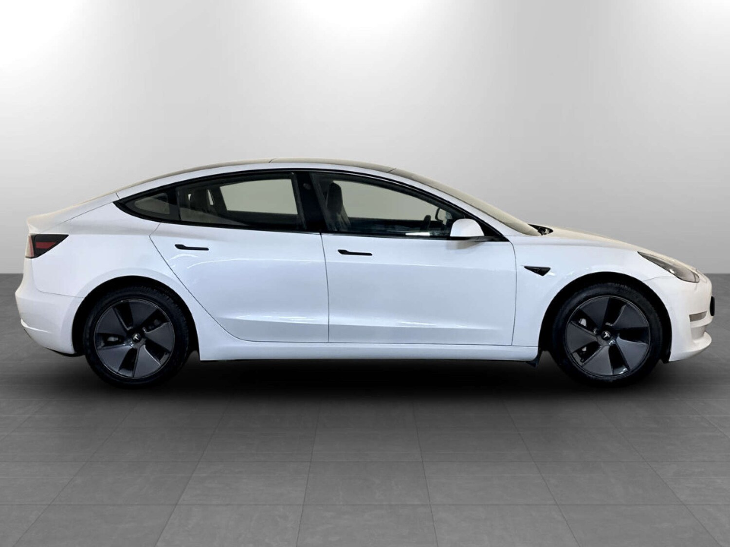 Used Tesla Model 3 2021 for sale - 77745484: Photo 11