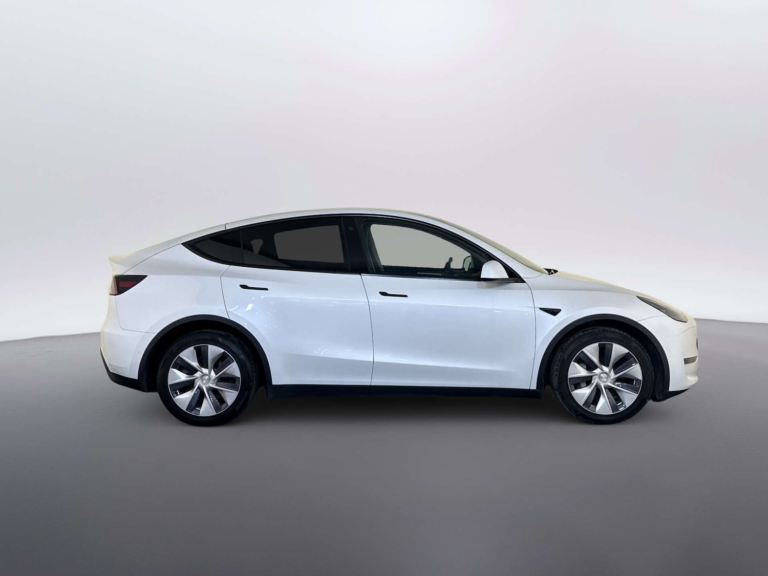 Used Tesla Model Y 2022 for sale - 77937230: Photo 11