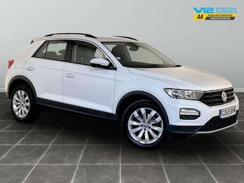 Used Volkswagen T-Roc 2019 for sale - 76797023: Photo