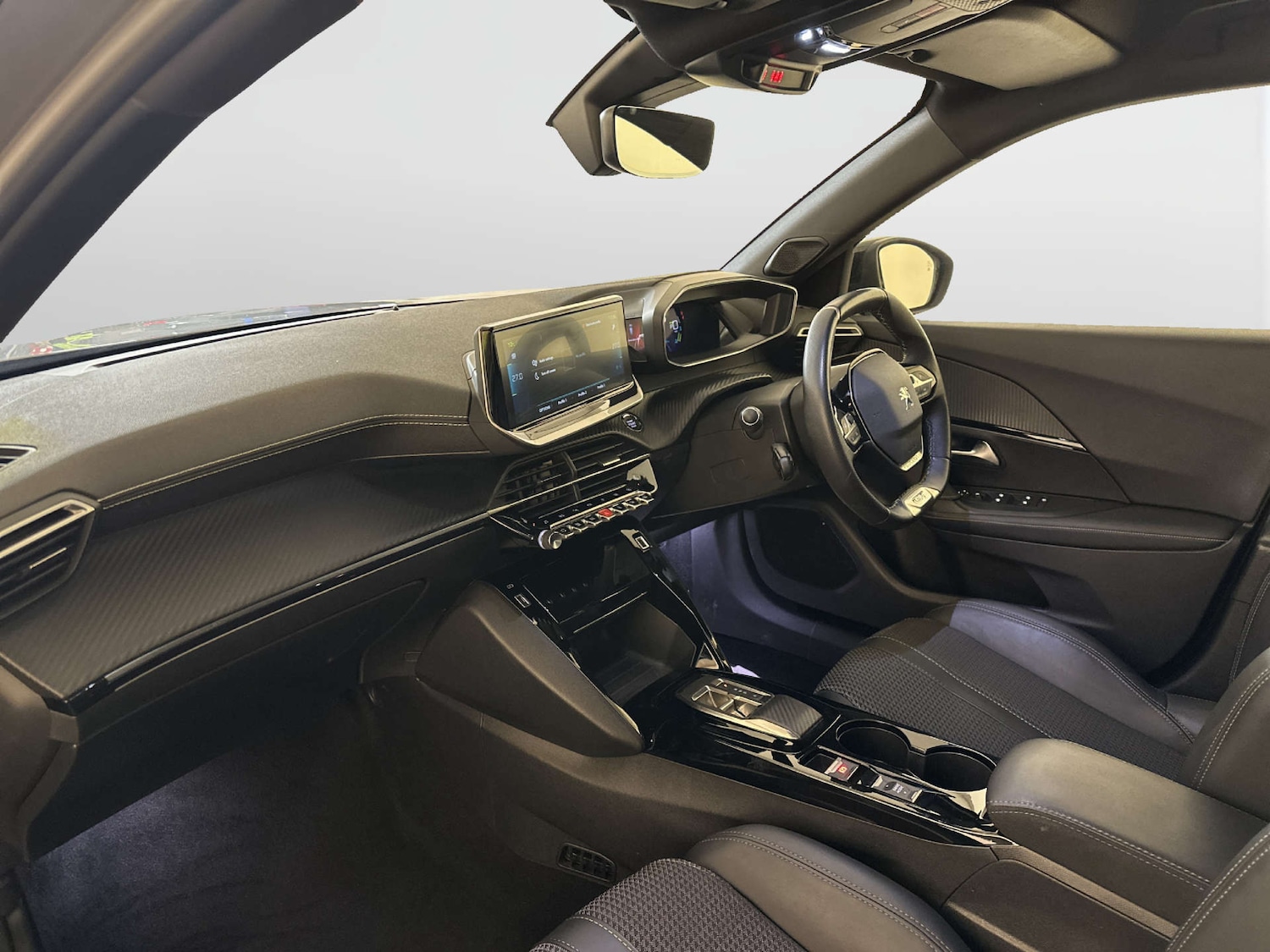 Used Peugeot E-2008 2022 for sale - 78112458: Photo 12