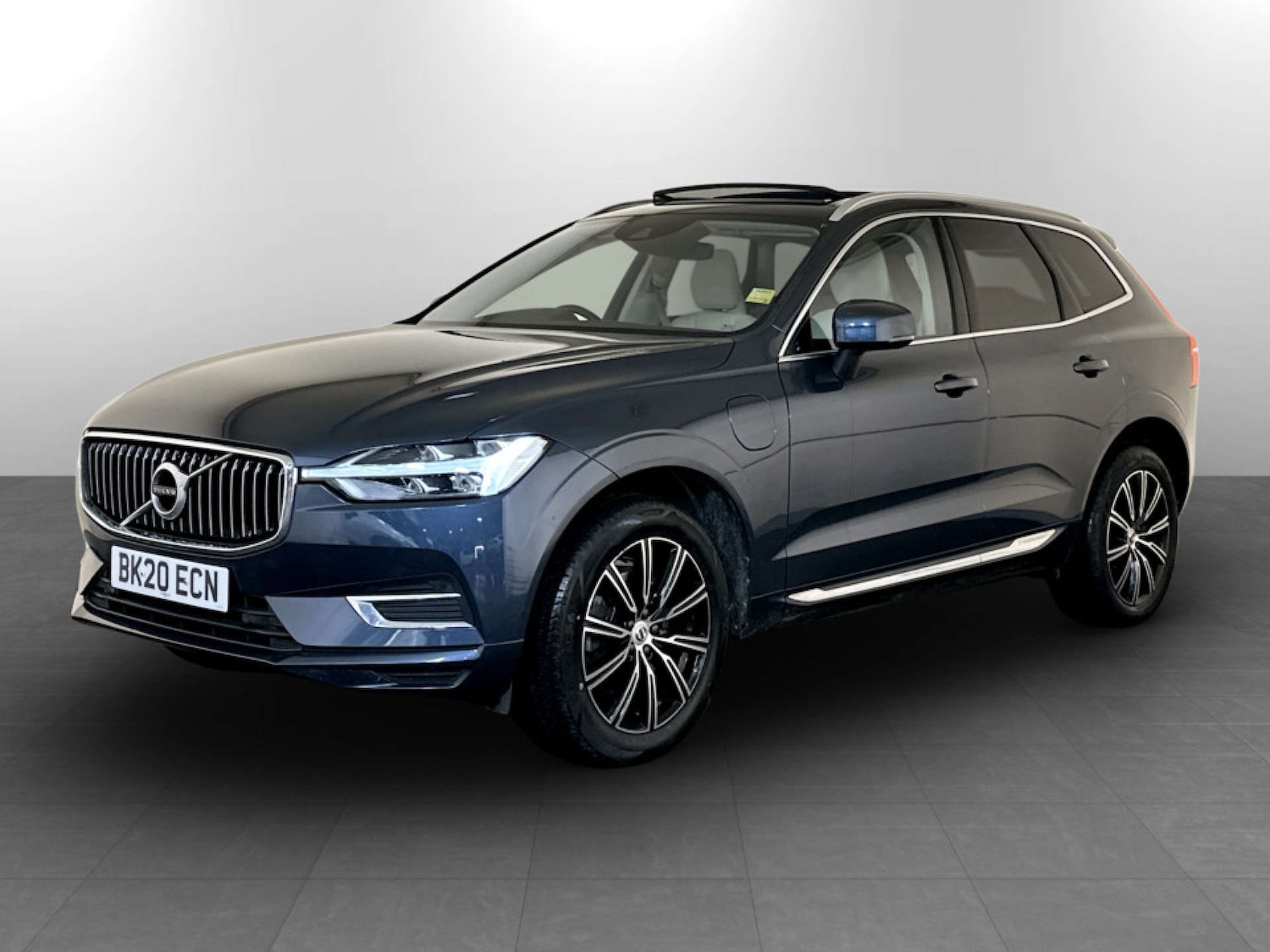 Used Volvo XC60 2020 for sale - 77547685: Photo 6
