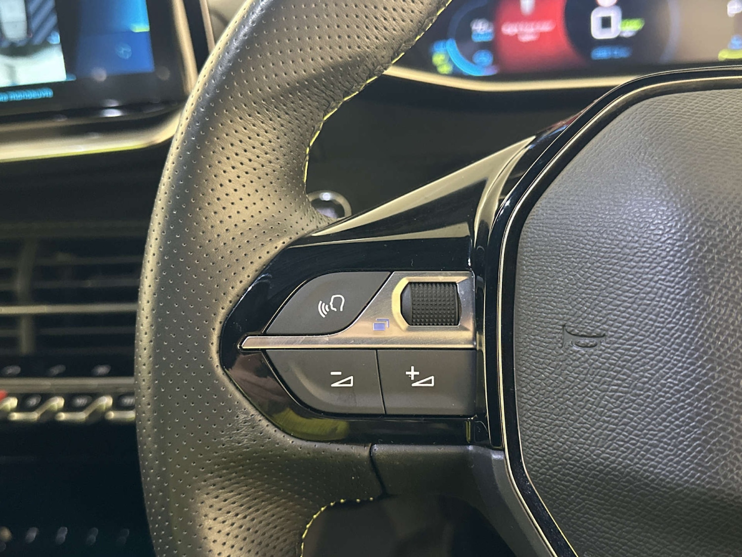 Used Peugeot 208 2023 for sale - 77990055: Photo 17