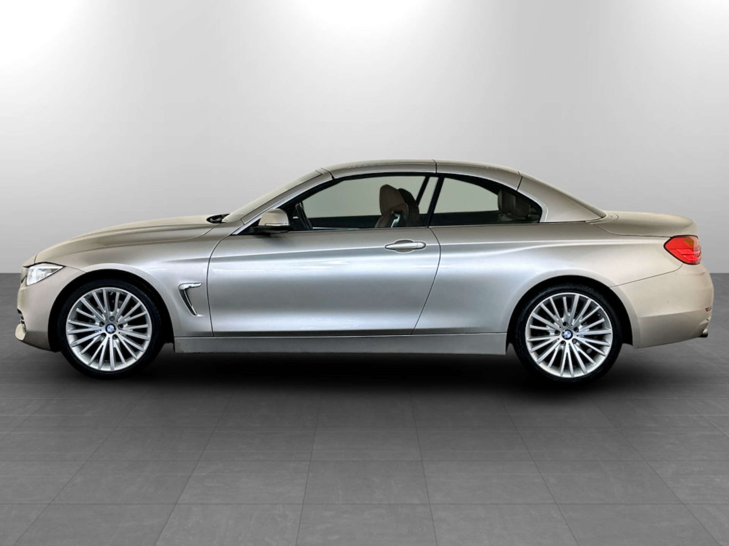 Used BMW 4 Series 2016 for sale - 77184923: Photo 7